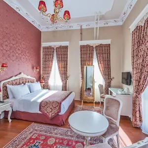 4* Otel Enderun